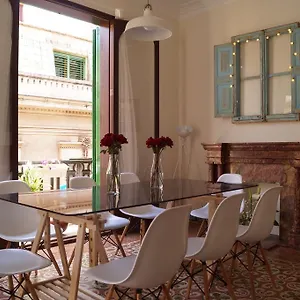 Hostal Pura Vida - Juvenil, Palma de Mallorca